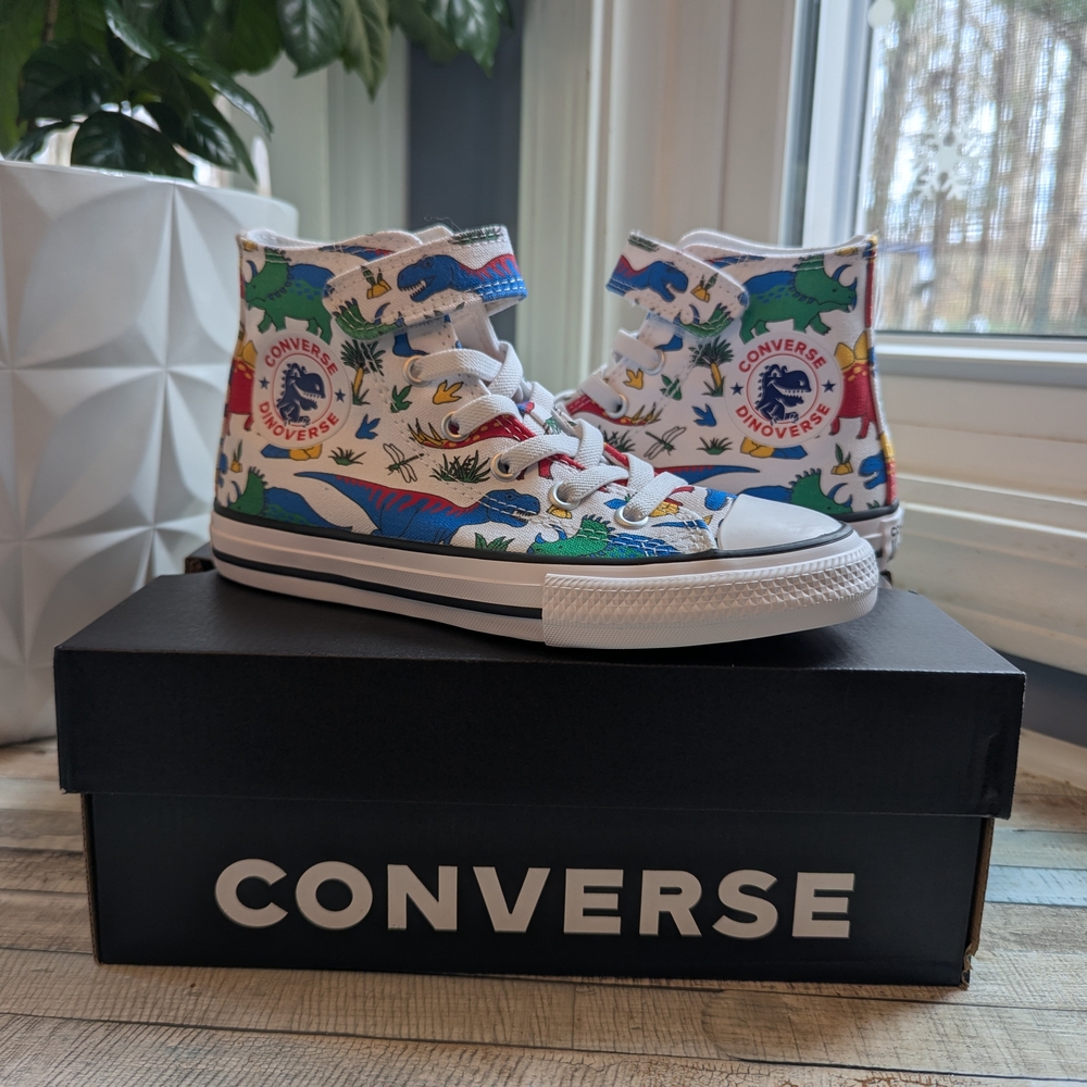 Converse Chuck Taylor All Star Dino Party Easy-On Little Kids Sneakers